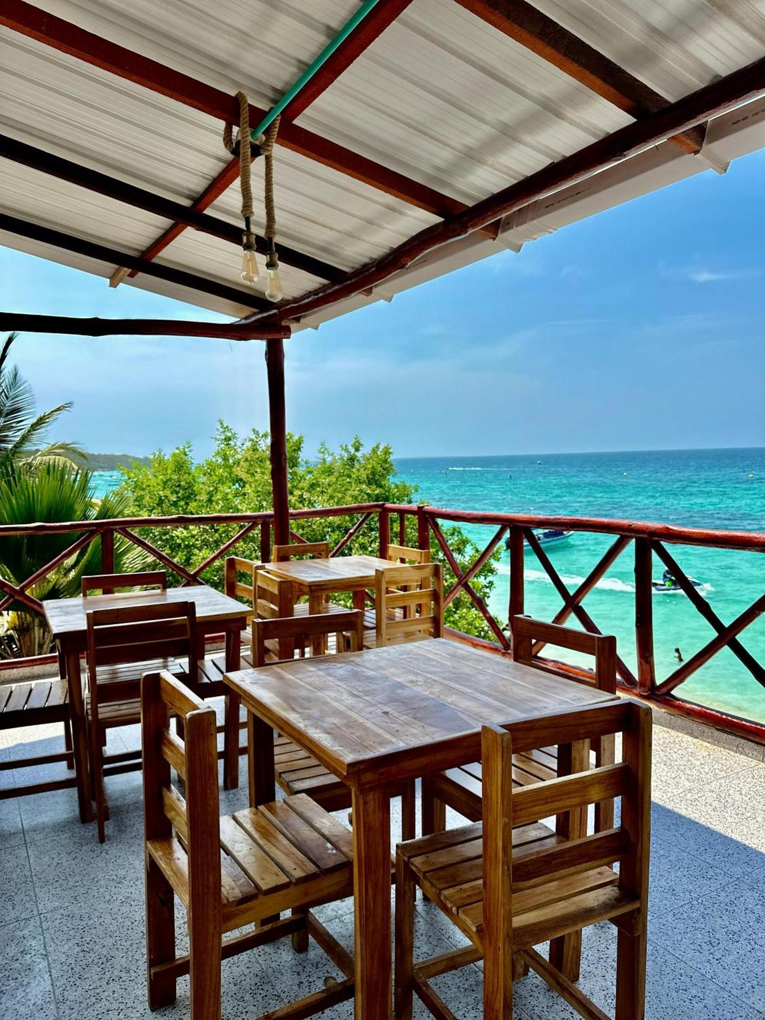 Mandala Beach Club Playa Blanca Exterior photo