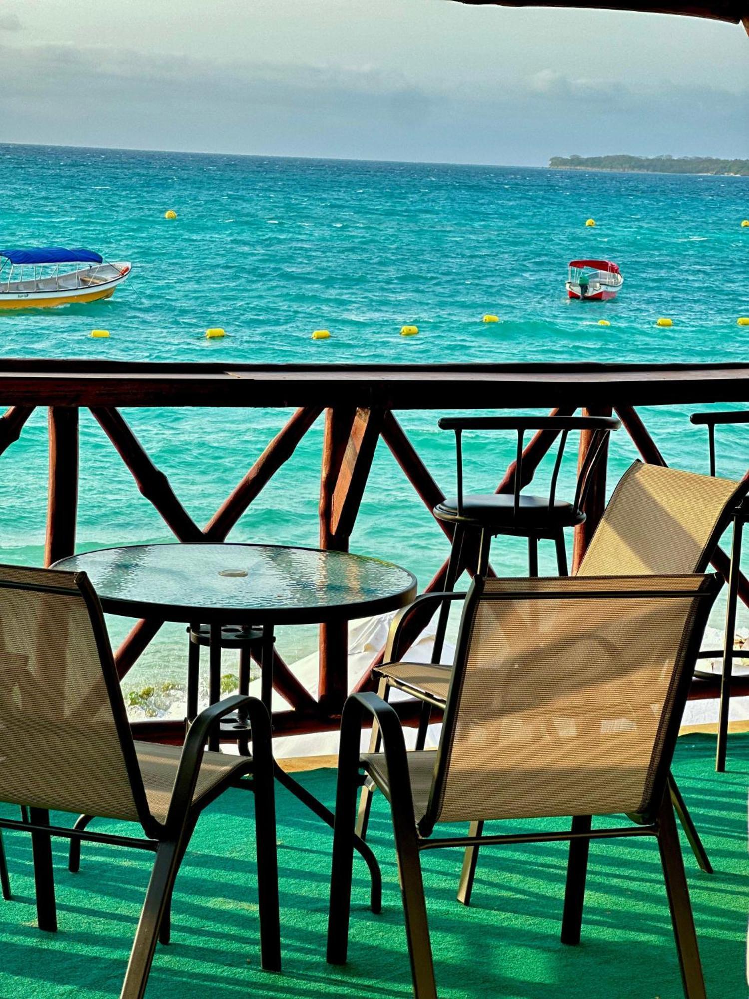 Mandala Beach Club Playa Blanca Exterior photo